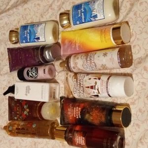 Bath body works/ vs body bundle